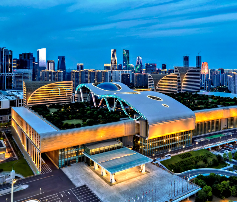 Metaloverflademaling (primer, mellemmaling) Materialer til første faseprojekt i Hangzhou Convention and Exhibition Center